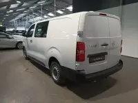 Gebraucht Opel Vivaro-e Combi S 120 PS (88 kW) 2025 Weiss Van / Kleinbus