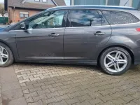 Gebraucht Ford Focus Titanium 125 PS (91 kW) 2014 Grau Kombi
