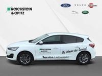 Begagnad Ford Focus Style 125 HK (91 kW) 2023 Vit Sedan