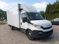 Gebraucht Iveco Daily 145 PS (106 kW) 2015 Weiß Van