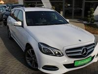 Gebraucht Mercedes E200 184 PS (135 kW) 2016 Weiß Kombi