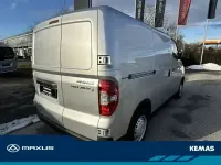 Second-hand Maxus eDeliver 3 2024 Argintiu Van