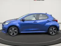Neu Toyota Yaris 117 PS (86 kW) 2026 Juniper blue Kleinwagen