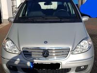 Gebraucht Mercedes A150 Elegance 95 PS (69 kW) 2006 Silber Van / Kleinbus