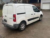Gebraucht Peugeot Partner 90 PS (66 kW) 2008 Weiß Van / Kleinbus
