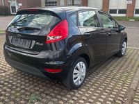 Gebraucht Ford Fiesta Trend 82 PS (60 kW) 2011 Schwarz Kleinwagen