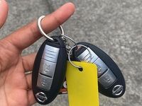 Gebraucht Nissan Serena S 150 PS (110 kW) 2015 Silber Van / Kleinbus