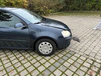 Gebraucht VW Golf VI United 105 PS (77 kW) 2008 Blau Kleinwagen