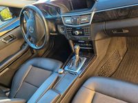 Gebraucht Mercedes E220 170 PS (125 kW) 2010 Schwarz Kombi