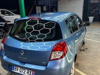 Gebraucht Renault Clio II 90 PS (66 kW) 2011 Blau Limousine