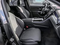 Gebraucht Mercedes GLC200 Advanced Plus 204 PS (150 kW) 2024 Grau SUV