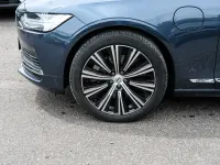 Gebraucht Volvo V90 Plus 398 PS (292 kW) 2023 Blau Kombi