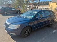 Gebraucht Skoda Octavia 152 PS (111 kW) 2012 Blau Kombi
