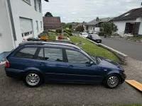 Gebraucht BMW 318 143 PS (105 kW) 2004 Blau Kombi