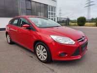 Gebraucht Ford Focus 109 PS (80 kW) 2011 Rot Limousine