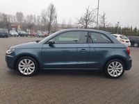 Gebraucht Audi A1 Ambiente 95 PS (69 kW) 2016 Blau Kleinwagen