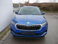 Neu Skoda Karoq Selection 150 PS (110 kW) 2025 Raceblau metallic SUV