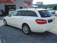 Gebraucht Mercedes E250 204 PS (150 kW) 2012 Weiß Kombi