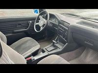 Gebraucht BMW 318 121 PS (88 kW) 1989 Weiß Coupé