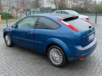 Gebraucht Ford Focus Trend 80 PS (58 kW) 2006 Blau Kleinwagen