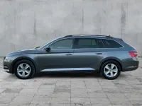 Gebraucht Skoda Superb Ambition 150 PS (110 kW) 2023 Grau Kombi