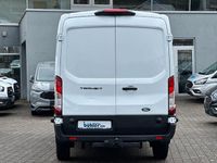 Gebraucht Ford Transit Trend 131 PS (96 kW) 2024 Weiß Limousine