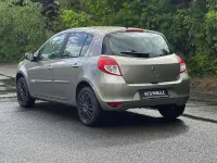 Gebraucht Renault Clio III Dynamique 75 PS (55 kW) 2009 Braun stone Kleinwagen