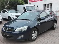 Gebraucht Opel Astra Selection 101 PS (74 kW) 2012 Blau Kombi