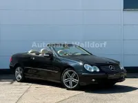 Gebraucht Mercedes CLK320 Elegance 218 PS (160 kW) 2003 Schwarz Cabrio