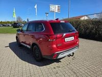 Gebraucht Mitsubishi Outlander Active 150 PS (110 kW) 2020 Karminrot SUV