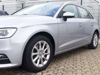 gebraucht Audi A3 Sportback A3 1.6 TDI (clean diesel) Ambiente