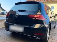 Gebraucht VW Golf VII Comfortline 110 PS (80 kW) 2018 Schwarz Limousine