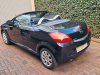 Gebraucht Opel Tigra Sport 90 PS (66 kW) 2004 Schwarz Cabrio