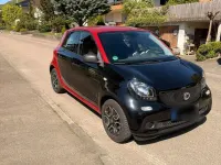 Używany Smart ForFour 90 KM (66 kW) 2018 Czarny Hatchback