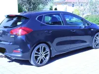 Usado Kia Ceed DREAM-TEAM Edition 99 CV (72 kW) 2016 Negro Utilitario