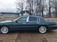 gebraucht Lincoln Town Car 