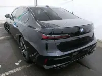 Gebraucht BMW 760 M Performance 571 PS (419 kW) 2025 Schwarz Limousine