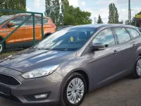 Gebraucht Ford Focus Business Edition 125 PS (91 kW) 2016 Braun Kombi