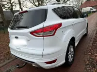 Gebraucht Ford Kuga Individual 150 PS (110 kW) 2015 Weiß SUV