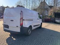 Gebraucht Ford Transit Custom 101 PS (74 kW) 2016 Frostweiß Van / Kleinbus
