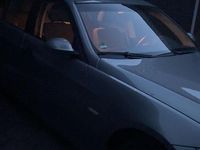 Gebraucht BMW 318 143 PS (105 kW) 2007 Silber Limousine