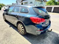 Gebraucht Opel Astra Style 110 PS (80 kW) 2016 Smaragd gruen (mi) Kombi
