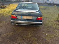 Gebraucht Mercedes E300 1987 Blau Limousine