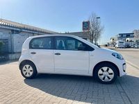 Gebraucht VW up! take up! 60 PS (44 kW) 2016 Weiß Kleinwagen