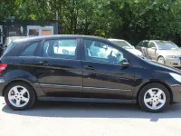 Gebraucht Mercedes B200 136 PS (100 kW) 2008 Schwarz Van / Kleinbus