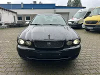 Używany Jaguar X-type Executive 145 KM (106 kW) 2009 Czarny Sedan/Limuzyna