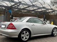 Gebraucht Mercedes SLK200 165 PS (121 kW) 2002 Silber Cabrio