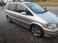 Gebraucht Opel Zafira Edition 125 PS (91 kW) 2005 Silber Van / Kleinbus
