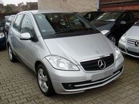 Gebraucht Mercedes A160 95 PS (69 kW) 2010 Silber Limousine