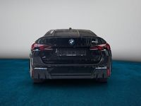 Nowe BMW 220 Performance 170 KM (125 kW) 2026 Czarny Coupe